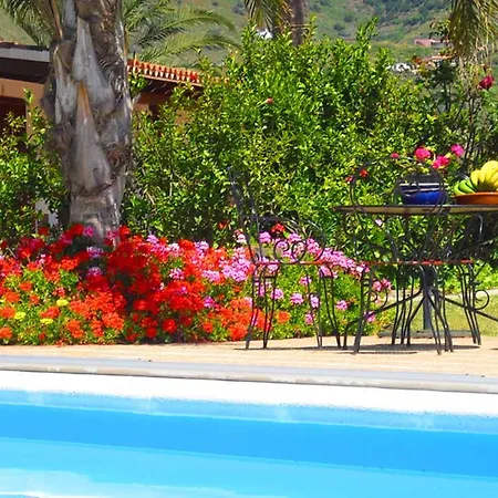 Elegant In With Pool - 35 M² Apartament *