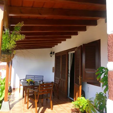 Elegant In With Pool – 35 M²