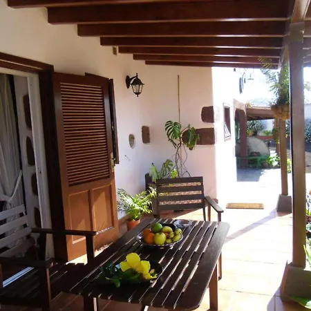 Elegant In With Pool – 35 M²