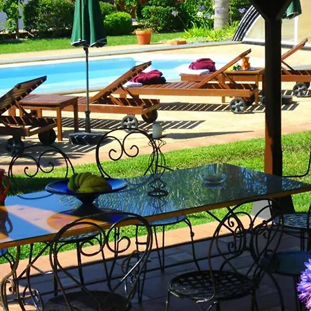 Elegant In With Pool – 35 M² *